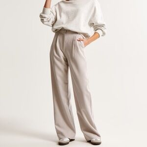 Abercrombie & Fitch Sloane Tailored Wide Leg Pant